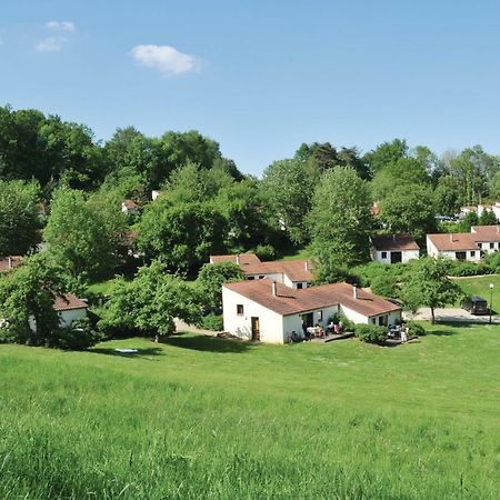 Отель Vallee De Rabais Виртон Экстерьер фото