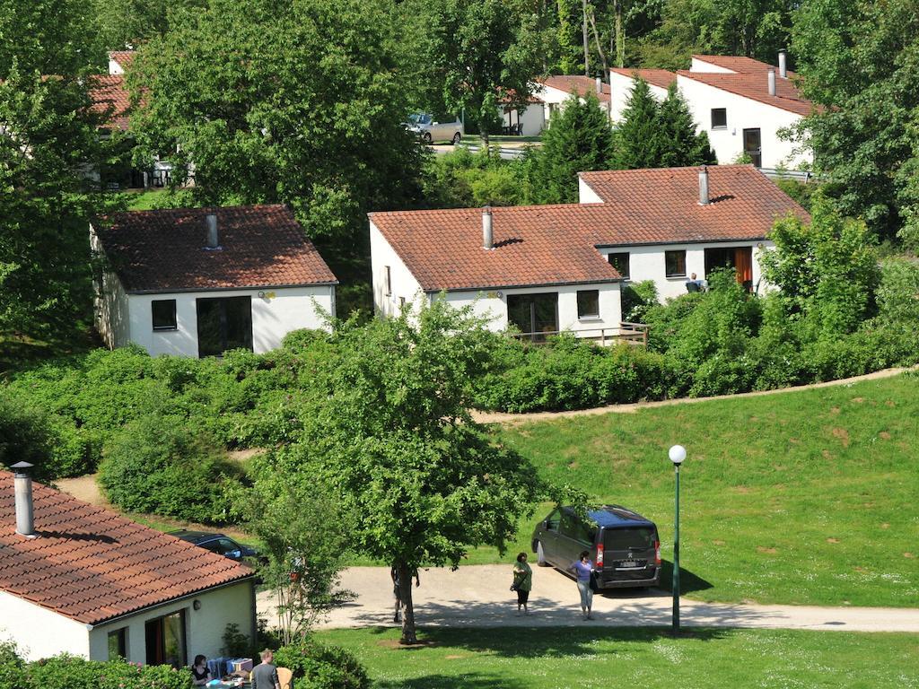 Отель Vallee De Rabais Виртон Экстерьер фото