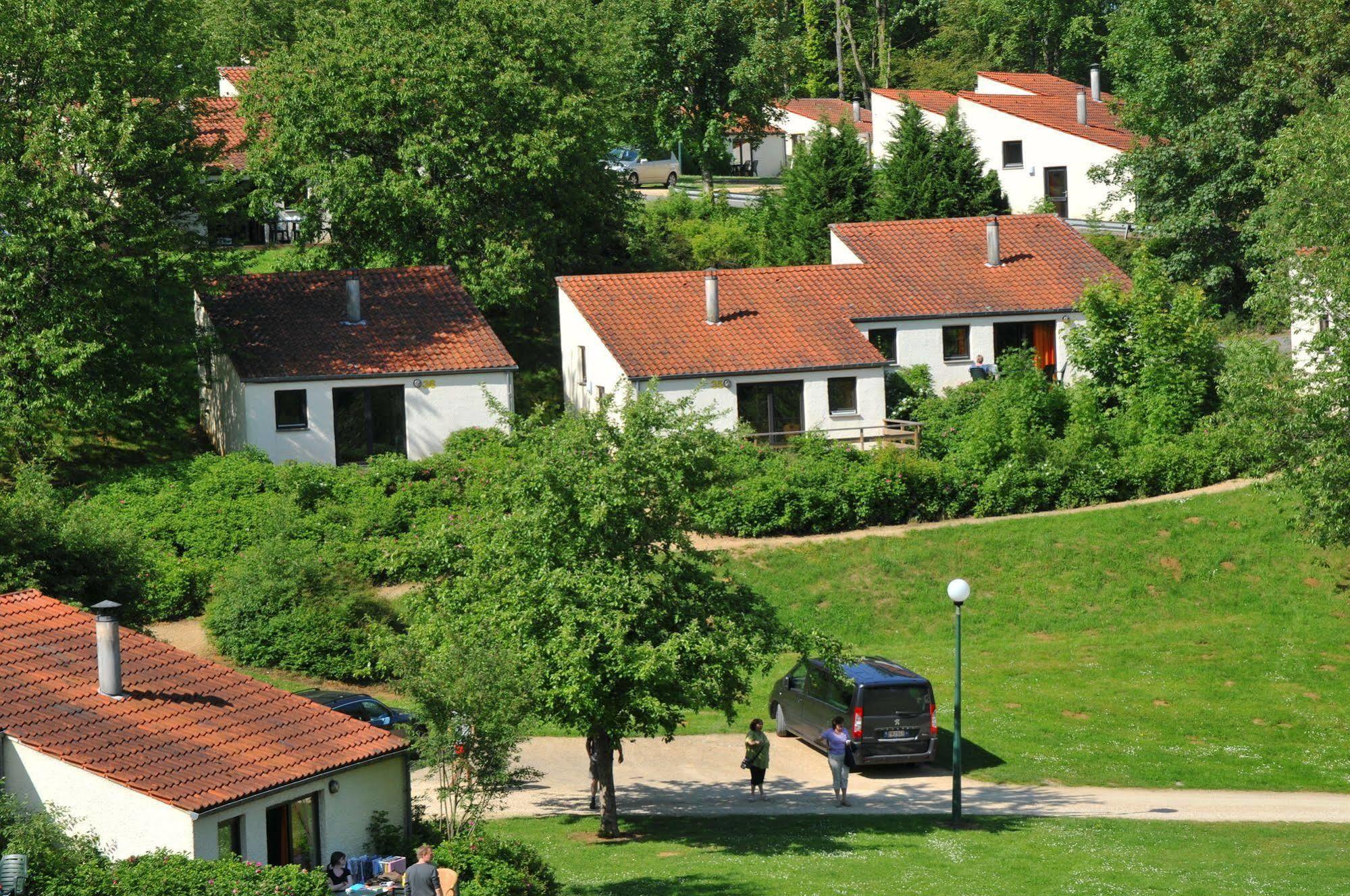 Отель Vallee De Rabais Виртон Экстерьер фото